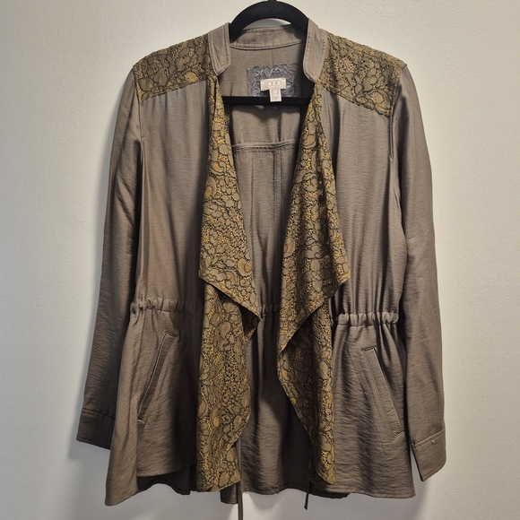 LOGO by Lori Goldstein Jackets & Blazers - LOGO By Lori Goldstein Lace-Trimmed Women's Jacket in Green